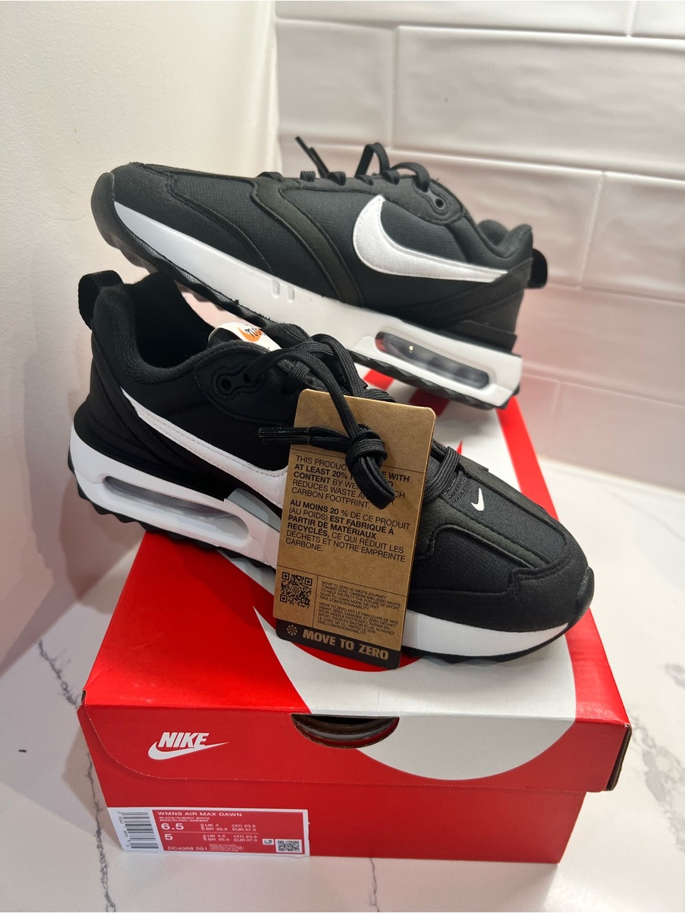 Nike Air Max Dawn Black White- Men’s size 5/ Women's Size 6.5